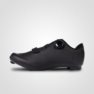 ダイヤル式オリジナルシューズ